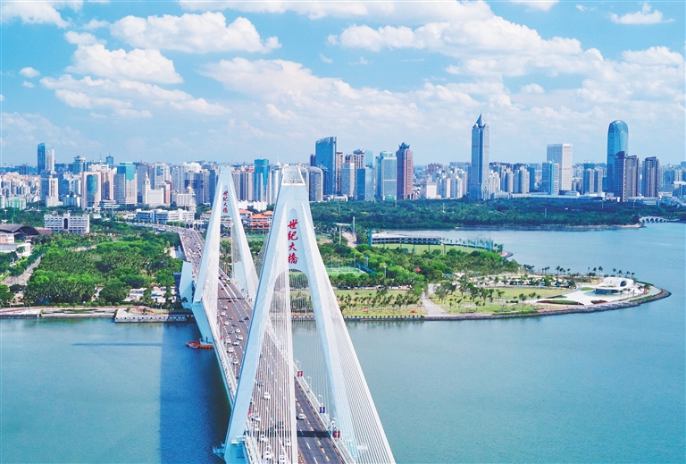 Hainan announces full-scale trial of  special customs operations